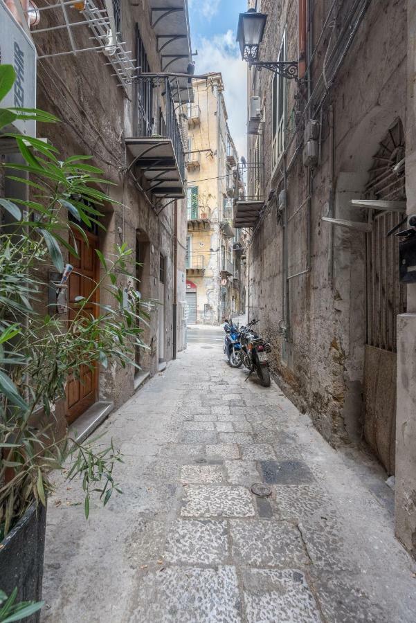 Qasr Home Beautiful Apartment In Palermo Exterior foto